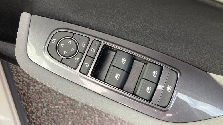 BYD Dolphin Surf 65kW Boost 43kWh 5dr Auto Electric Hatchback